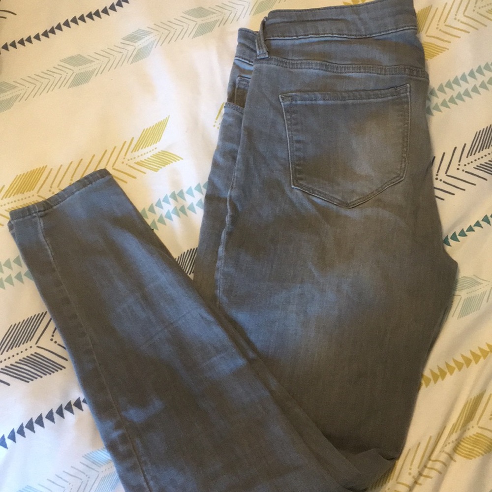 Old navy grey distressed jeans